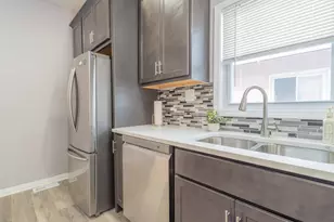 4044 Louisiana St, Gary, IN 46409 - Photo 9