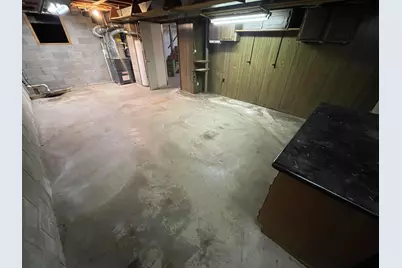 9618 Boulevard Drive, Highland, IN 46322 - Photo 15