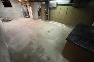 9618 Boulevard Dr, Highland, IN 46322 - Photo 15