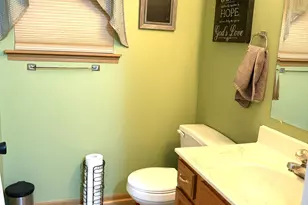 600 Shamrock Ln, Valparaiso, IN 46385 - Photo 11