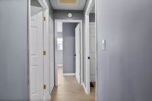 7040 Elaine Ave, Portage, IN 46368 - Photo 9