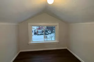 605 Mount St, Gary, IN 46406 - Photo 13