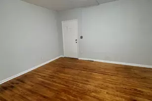 605 Mount St, Gary, IN 46406 - Photo 3