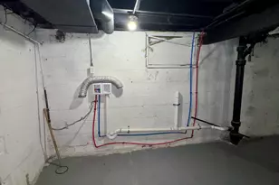 605 Mount St, Gary, IN 46406 - Photo 17