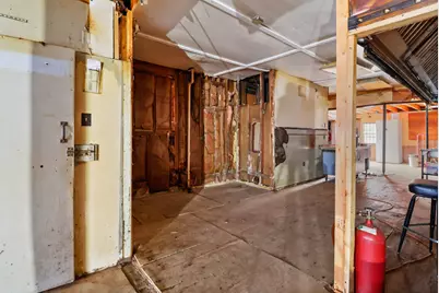 4 W U.S. Highway 6, Valparaiso, IN 46385 - Photo 13