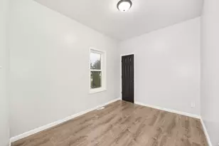 3836 Delaware St, Gary, IN 46409 - Photo 13