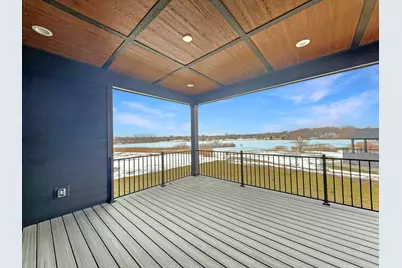 10102 Lakeview Drive, Saint John, IN 46373 - Photo 5