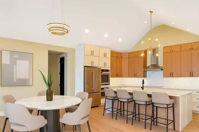 10102 Lakeview Drive, Saint John, IN 46373 - Photo 11