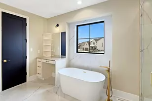 10102 Lakeview Dr, Saint John, IN 46373 - Photo 17