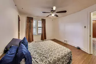 37 E Elizabeth St, Hammond, IN 46320 - Photo 17