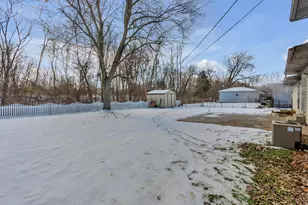 6395 Valleyview Ave, Portage, IN 46368 - Photo 19