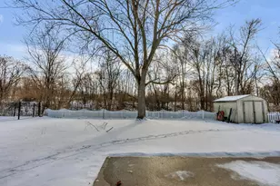 6395 Valleyview Ave, Portage, IN 46368 - Photo 21