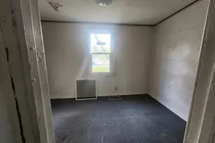 1134 169th St, Hammond, IN 46324 - Photo 13