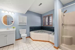 6613 W 86th Ct, Crown Point, IN 46307 - Photo 17