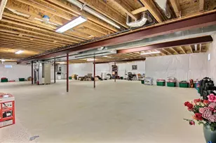 1135 Mary Ellen Dr, Crown Point, IN 46307 - Photo 35