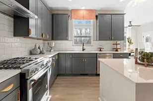 18852 Sapphire St, Lowell, IN 46356 - Photo 11