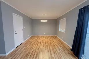 709 James Pl, Griffith, IN 46319 - Photo 7