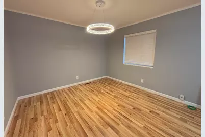 709 James Place, Griffith, IN 46319 - Photo 5