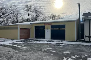 457 S Campbell St, Valparaiso, IN 46385 - Photo 1