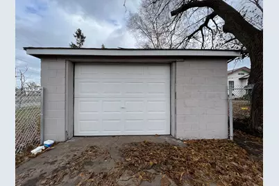 302 McKinley Street, Gary, IN 46404 - Photo 11