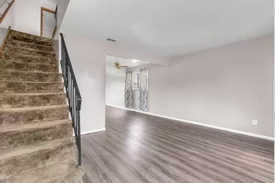 7438 Whitcomb Street, Merrillville, IN 46410 - Photo 15