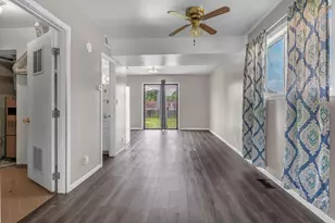 7438 Whitcomb St, Merrillville, IN 46410 - Photo 13