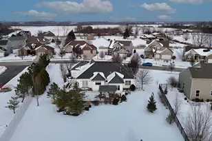 10198 California St, Crown Point, IN 46307 - Photo 29