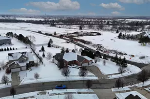 10198 California St, Crown Point, IN 46307 - Photo 31