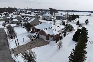 10198 California St, Crown Point, IN 46307 - Photo 37