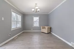 8834 Highland St, Highland, IN 46322 - Photo 9