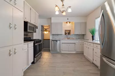 8834 Highland Street, Highland, IN 46322 - Photo 3