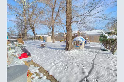 703 N Glenwood Avenue, Griffith, IN 46319 - Photo 17