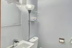 703 N Glenwood Ave, Griffith, IN 46319 - Photo 15