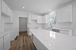 22 Levanno Dr, Crown Point, IN 46307 - Photo 13