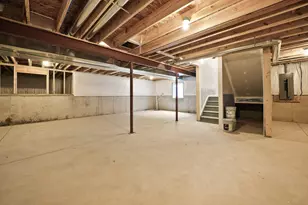 22 Levanno Dr, Crown Point, IN 46307 - Photo 37