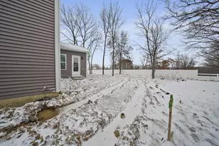 22 Levanno Dr, Crown Point, IN 46307 - Photo 7