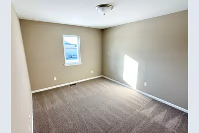 1446 Lake Street, Hobart, IN 46342 - Photo 17