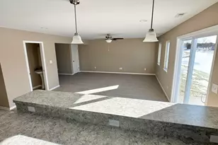 1446 Lake St, Hobart, IN 46342 - Photo 7