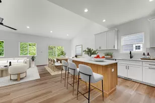 291 Crooked Oak Pkwy, Valparaiso, IN 46385 - Photo 5