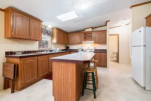 574 E 1100 N, Westville, IN 46391 - Photo 9