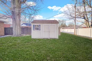 3011 Garfield Ave, Highland, IN 46322 - Photo 25