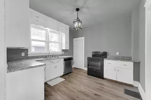 404 F St, La Porte, IN 46350 - Photo 17