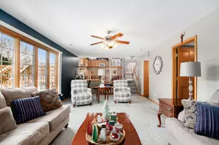 10399 Pike St, Crown Point, IN 46307 - Photo 11