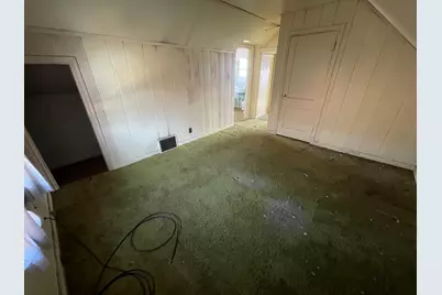 7339 Jefferson Avenue, Hammond, IN 46324 - Photo 17