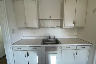 7339 Jefferson Ave, Hammond, IN 46324 - Photo 9