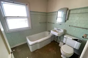 7339 Jefferson Ave, Hammond, IN 46324 - Photo 15