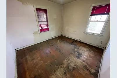 7339 Jefferson Avenue, Hammond, IN 46324 - Photo 11