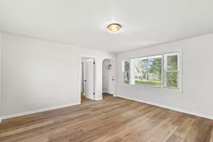 3616 Michigan St, Hobart, IN 46342 - Photo 7