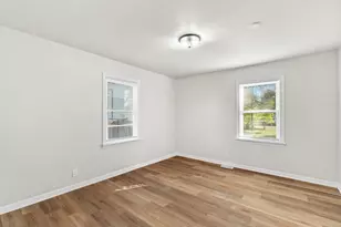 3616 Michigan St, Hobart, IN 46342 - Photo 13