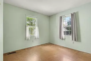 432 Washington Park Blvd, Michigan City, IN 46360 - Photo 9